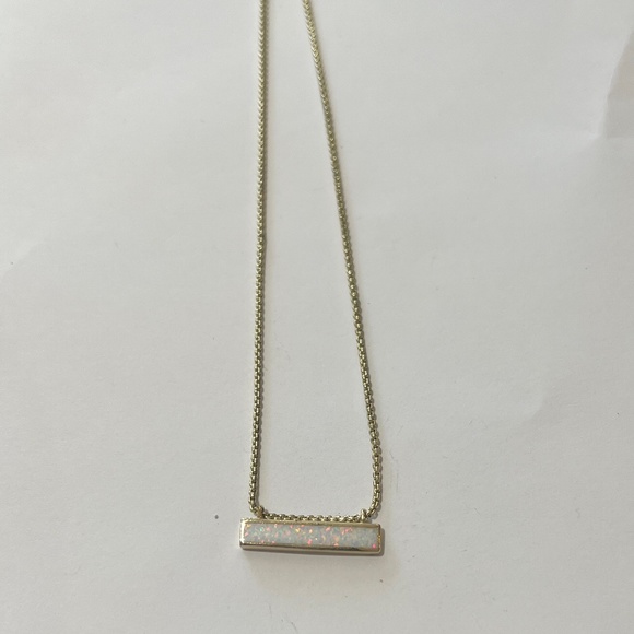 Kendra Scott Jewelry - Kendra Scott Necklace